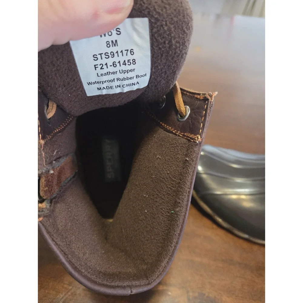 Sperry women saltwater